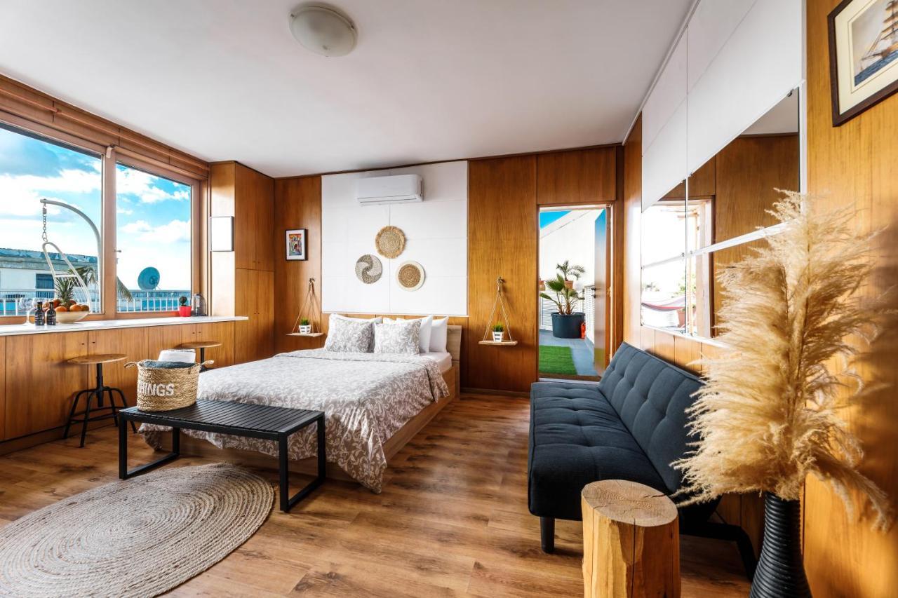 City Center, Sea View, Big Private Tarrace Солун Екстериор снимка